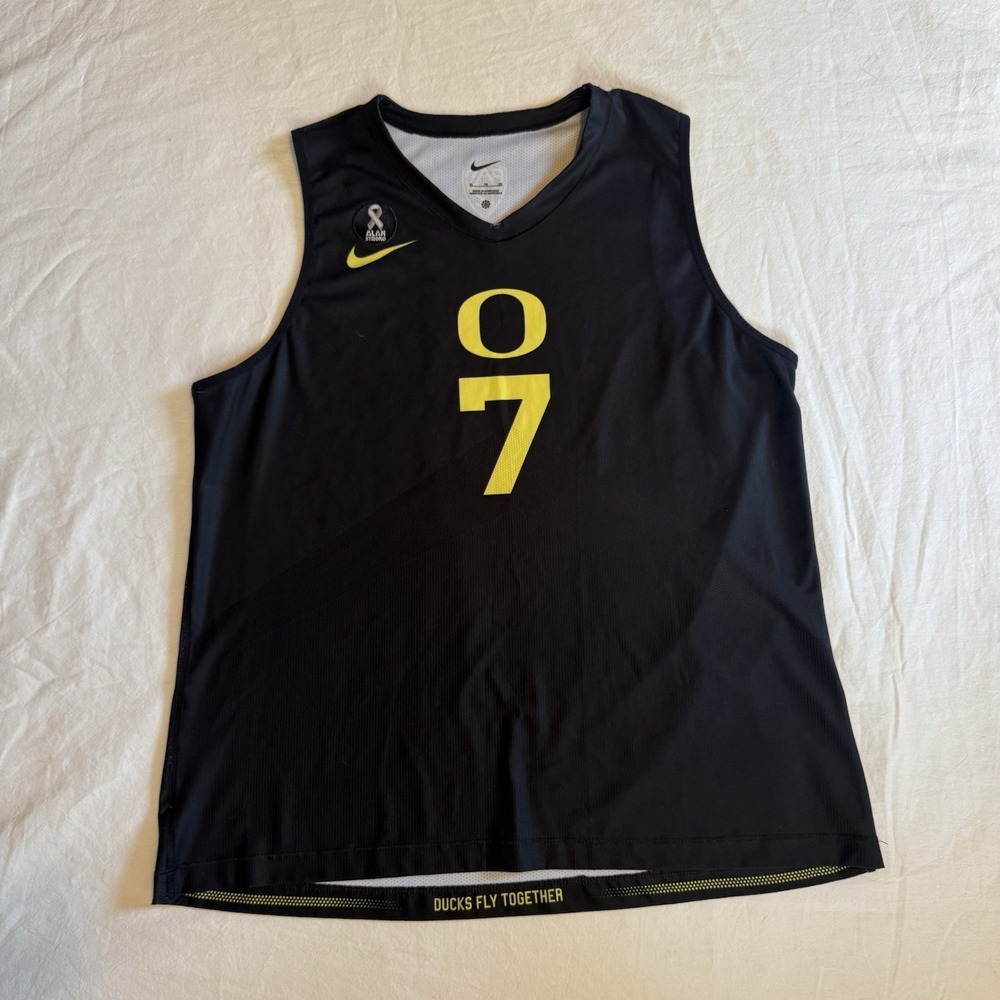 Oregon Ducks Team Issued Women's Basketball Jersey #7 Authentic